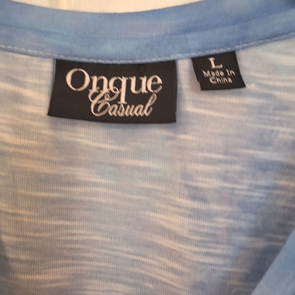 ONQUE Casual, Large, Woman's Embellished V Neck Multi-Color Top - Picture 3 of 6